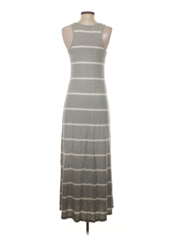 Old Navy Casual Dress (view 2)