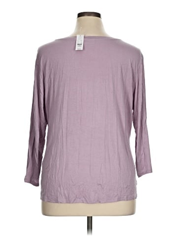 New York & Company 3/4 Sleeve T-Shirt (view 2)