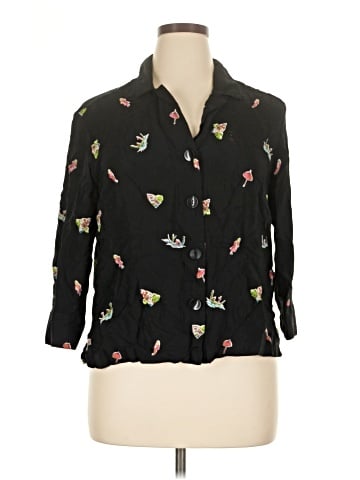 Portrait 3/4 Sleeve Button-Down Shirt (view 1)