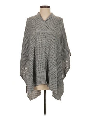Alya Poncho (view 1)