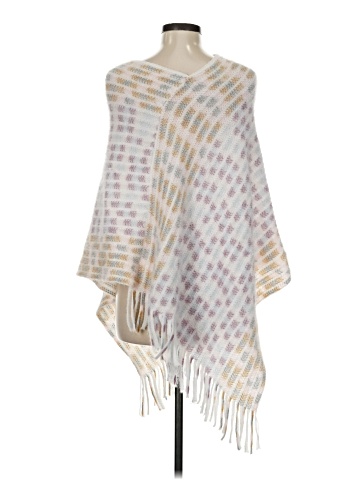 Coco + Carmen Poncho (view 2)