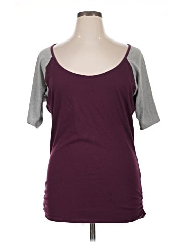 Victoria's Secret 3/4 Sleeve T-Shirt (view 1)