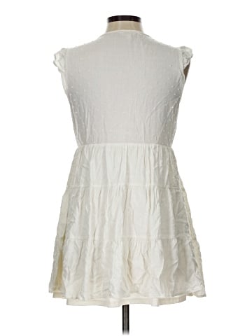 Sweet Wanderer Sleeveless Button-Down Shirt (view 2)