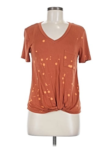 Belle Du Jour Short Sleeve Top (view 1)