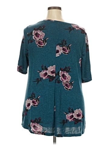 Lane Bryant 3/4 Sleeve T-Shirt (view 2)