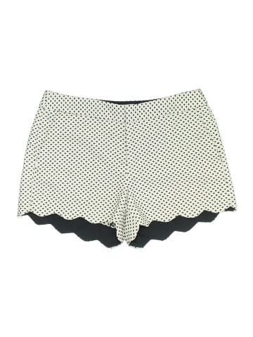 Elle Shorts (view 1)