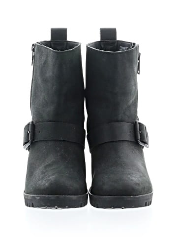 Ugg Boots (view 2)