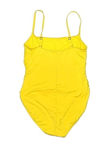 La Blanca One Piece Swimsuit (view 2)