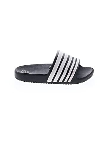 Wonder Nation Sandals (view 1)