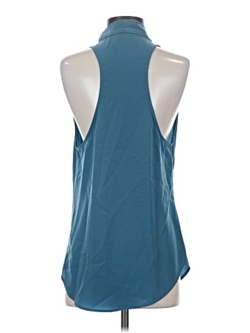 Kenar Sleeveless Blouse (view 2)