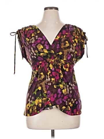 Pure Energy Short Sleeve Blouse (view 1)