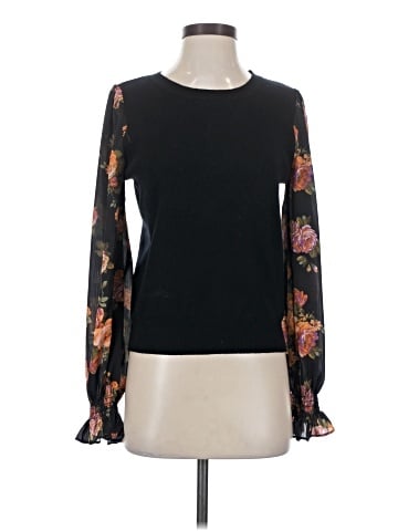 Fate Pullover Sweater (view 1)