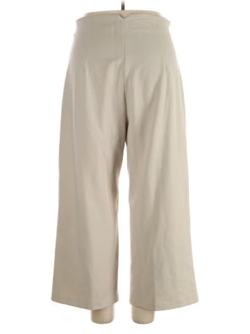 Zara Khakis (view 2)