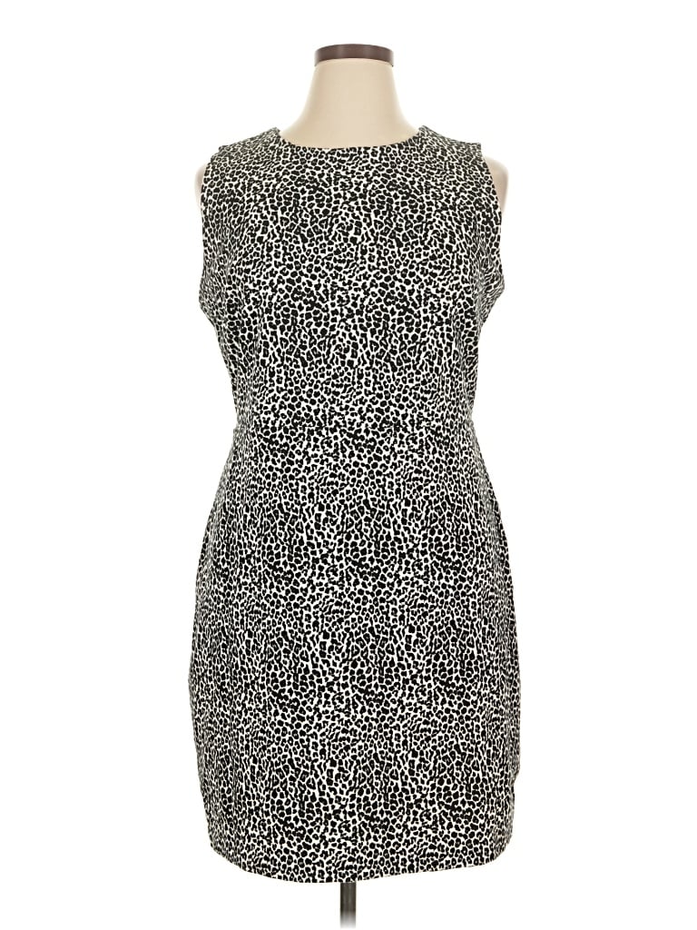 Pre-owned Old Navy Cocktail Dress In Gray