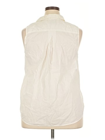 G.H. Bass & Co. Sleeveless Button-Down Shirt (view 2)