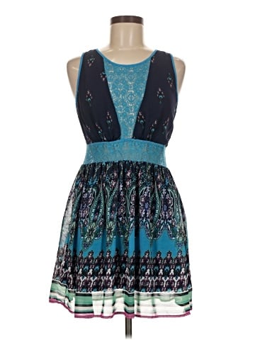 Akira Chicago Red Label Casual Dress (view 1)
