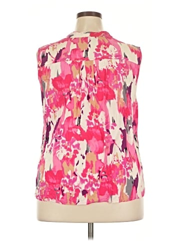 Ava Christine Sleeveless Blouse (view 2)