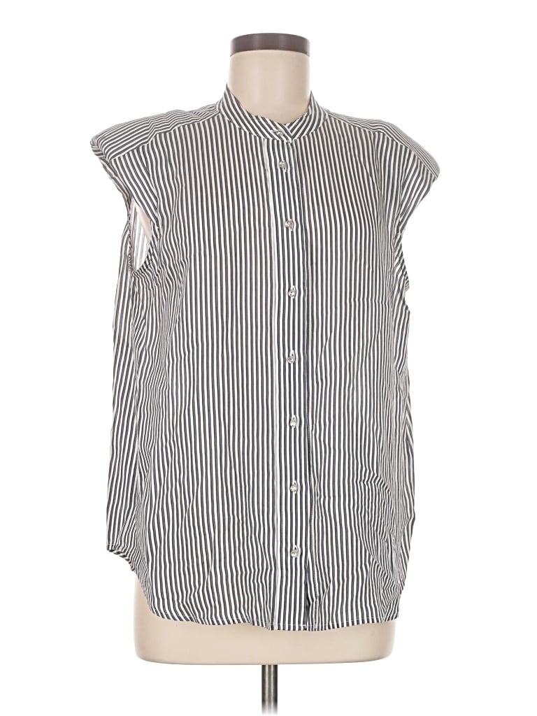 Pre-owned St John Sleeveless Button Down Shirt In Silver