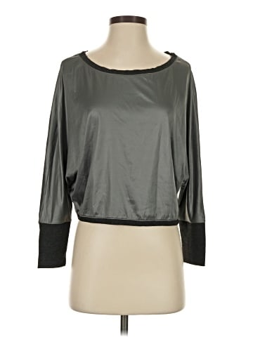 Splits 59 3/4 Sleeve Top (view 1)