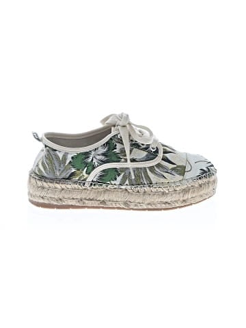 J/Slides Flats (view 1)