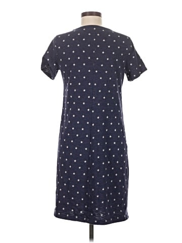 Old Navy Casual Dress (view 2)