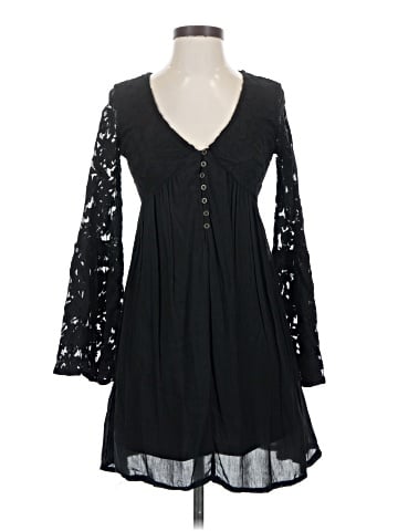 Xhilaration Casual Dress (view 1)