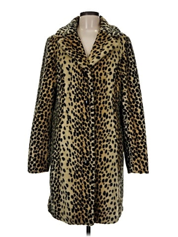 Donna Salyers' Fabulous Furs Coat (view 1)