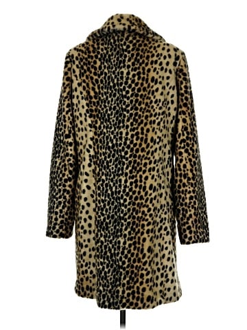 Donna Salyers' Fabulous Furs Coat (view 2)