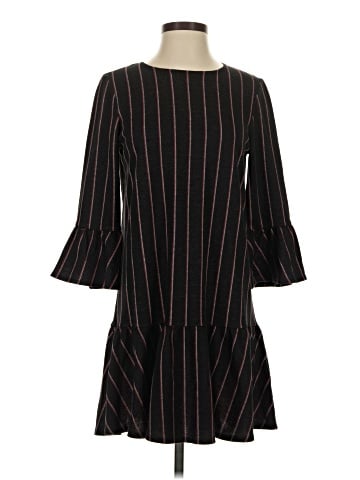 Slate & Willow Casual Dress (view 1)