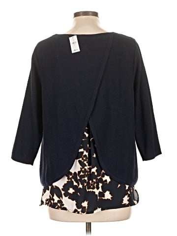 The Limited Outlet 3/4 Sleeve Top (view 2)