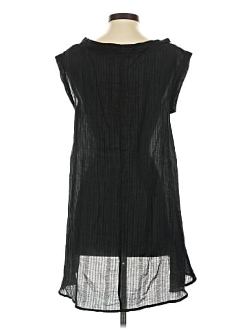 Neirami Sleeveless Blouse (view 2)
