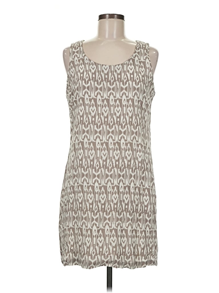 Pre-owned Charming Charlie Casual Dress In Ivory