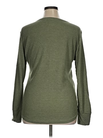 Bobbie Brooks Long Sleeve Top (view 2)