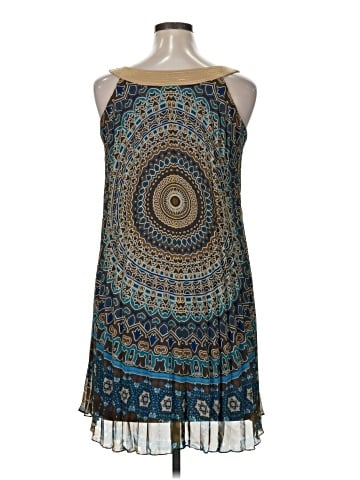 Signature by Robbie Bee Casual Dress (view 2)
