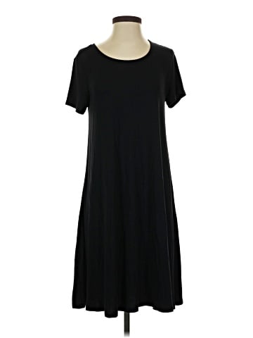 Old Navy Casual Dress (view 1)