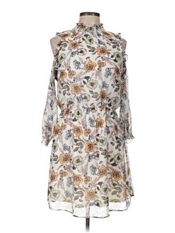 Eyeshadow Casual Dress (view 1)