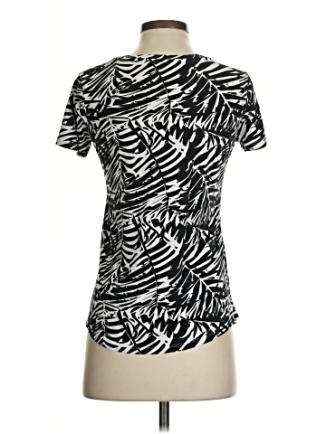 Old Navy Active T-Shirt (view 2)