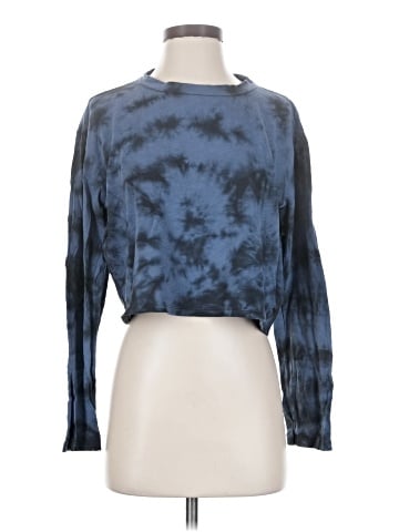 Victoria's Secret Pink Long Sleeve T-Shirt (view 1)