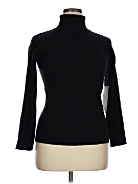 Pomander Place Long Sleeve Turtleneck