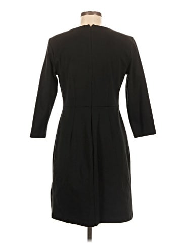 Old Navy Casual Dress (view 2)