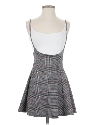 Lovely Day Sleeveless Top (view 1)