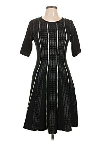 Sandra Darren Casual Dress (view 1)