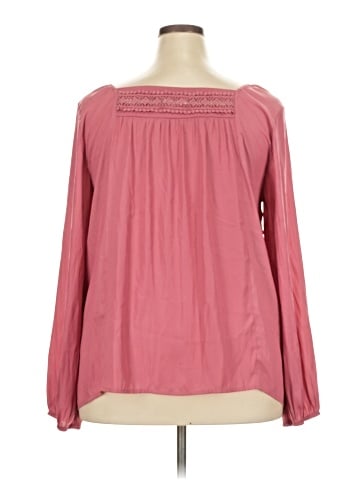 Weekend Suzanne Betro Long Sleeve Blouse (view 2)