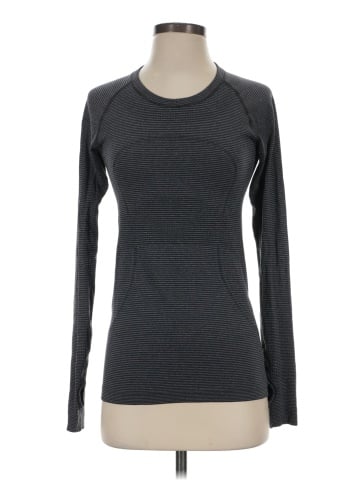 Lululemon Athletica Long Sleeve T-Shirt (view 1)