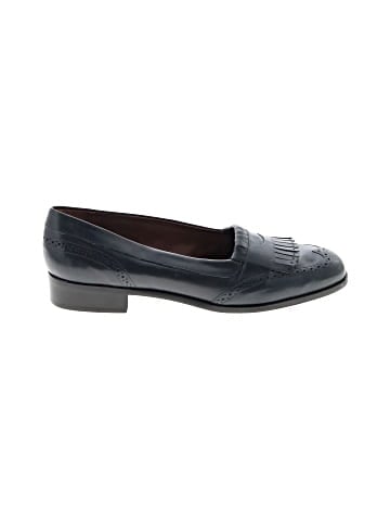 Etienne Aigner Flats (view 1)