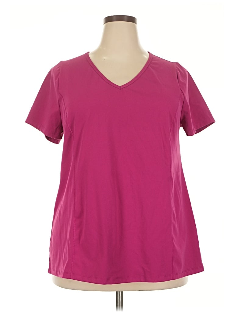 Pre-owned Livi Active T-shirt In Burgundy