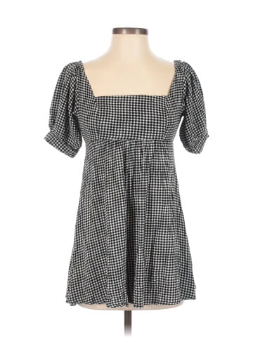 Kendall & Kylie Casual Dress (view 1)