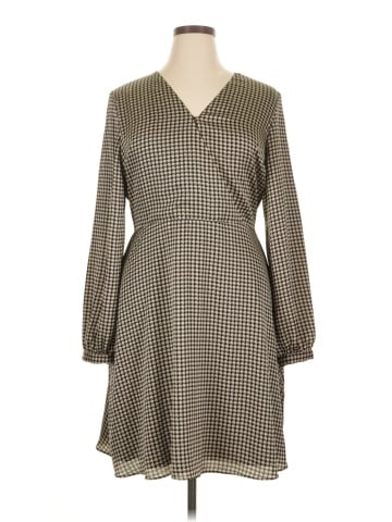 Banana Republic Casual Dress (view 1)