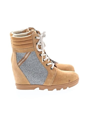 Serra Boots (view 1)