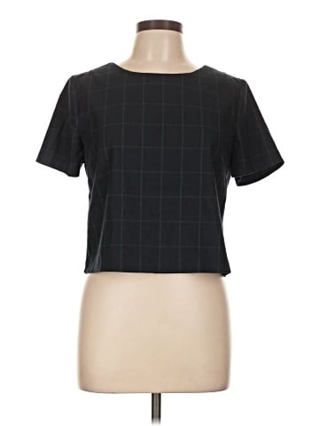 Romeo & Juliet Couture Short Sleeve Top (view 1)